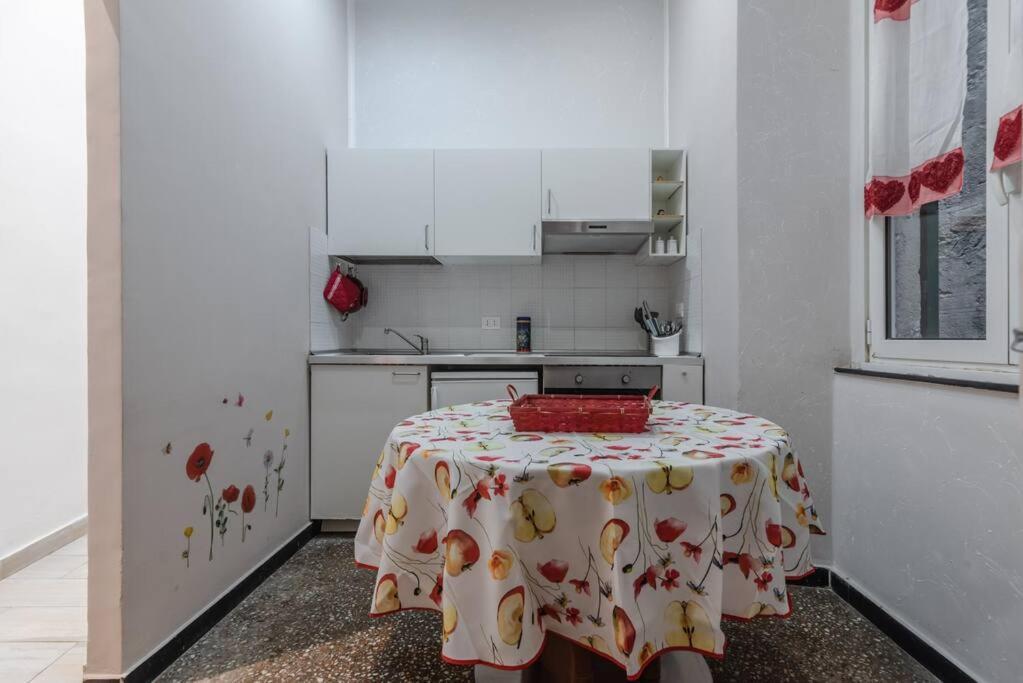 Appartamento Croce Bianca Prua - Affitti Brevi Italia Genoa Luaran gambar